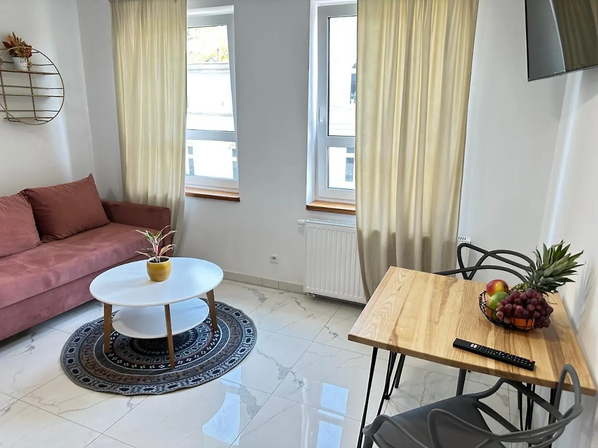 Moveen! Wynajem Apartamentow We Wroclawiu! 10 Minut Od Centrum Apartment