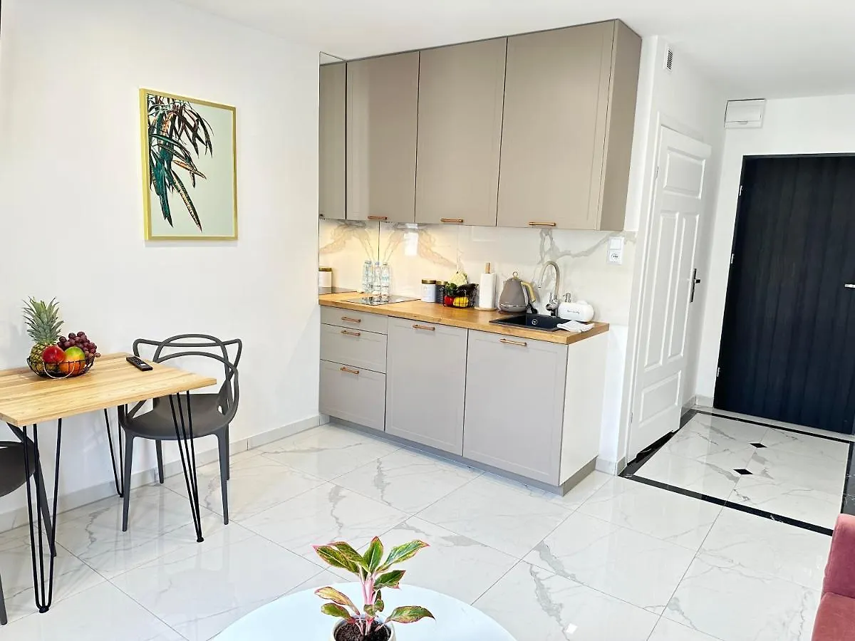 Moveen! Wynajem Apartamentow We Wroclawiu! 10 Minut Od Centrum Apartment Wroclaw