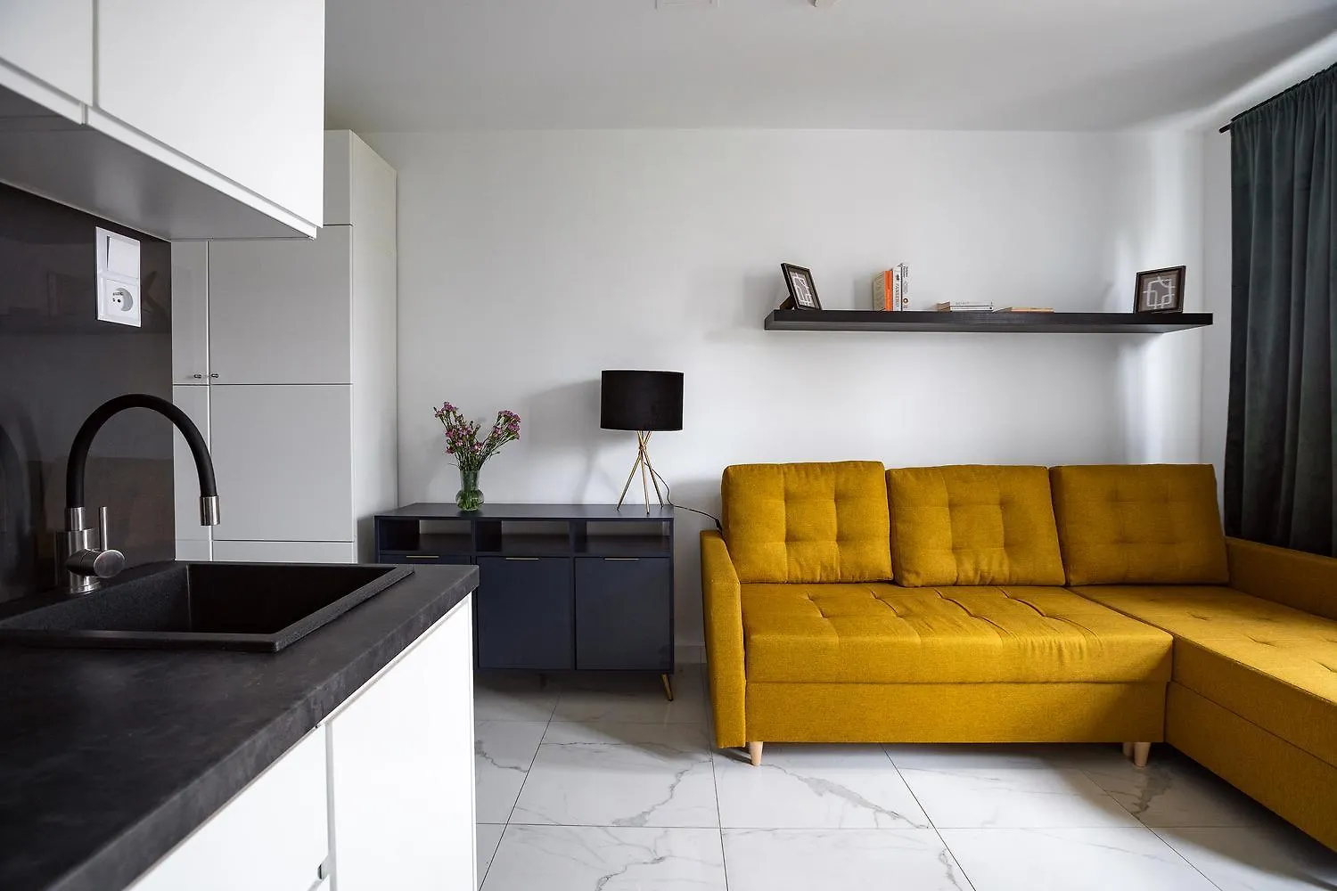 Apartment Moveen! Wynajem Apartamentow We Wroclawiu! 10 Minut Od Centrum