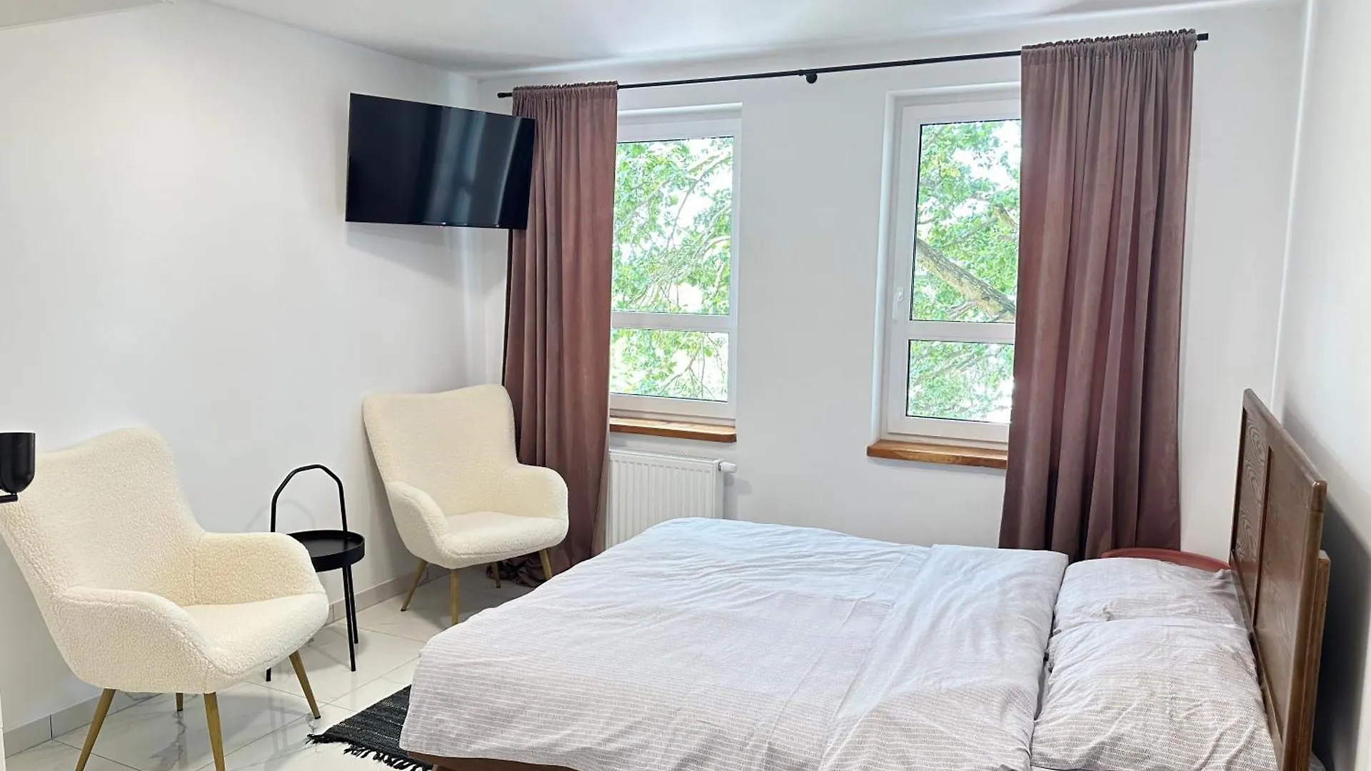 Moveen! Wynajem Apartamentow We Wroclawiu! 10 Minut Od Centrum Poland