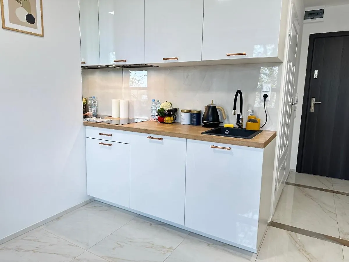 Moveen! Wynajem Apartamentow We Wroclawiu! 10 Minut Od Centrum 0*, Vratislav