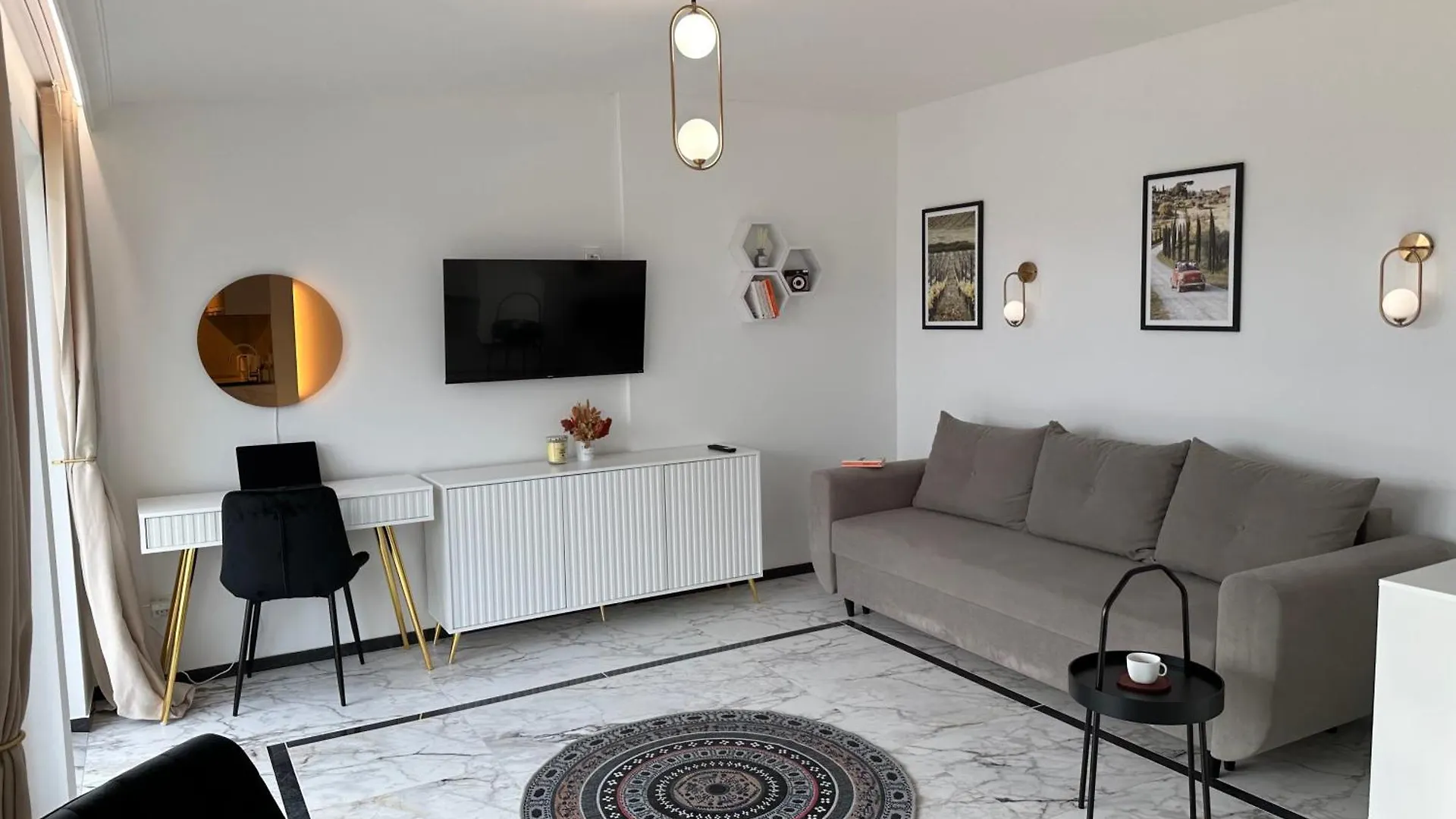 Moveen! Wynajem Apartamentow We Wroclawiu! 10 Minut Od Centrum 0*, Vratislav