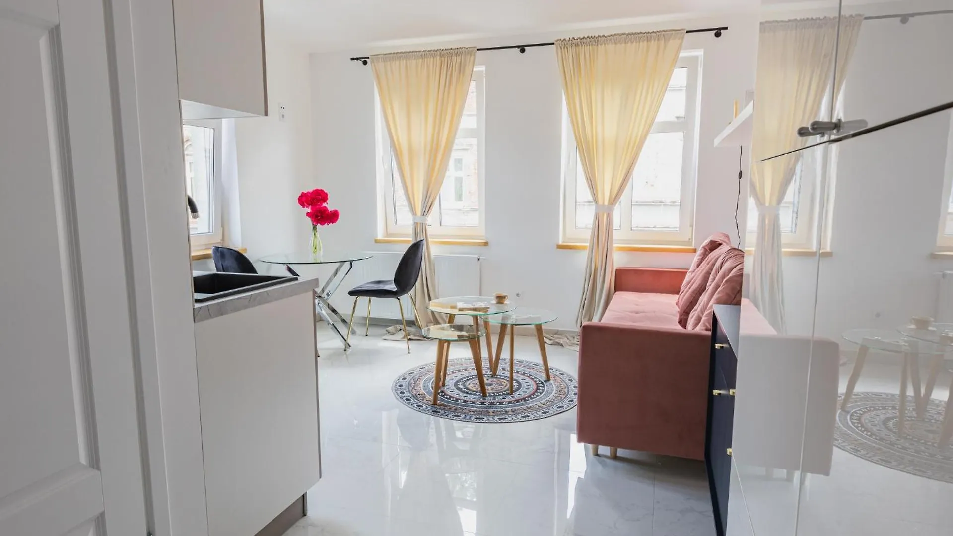Apartmán Moveen! Wynajem Apartamentow We Wroclawiu! 10 Minut Od Centrum