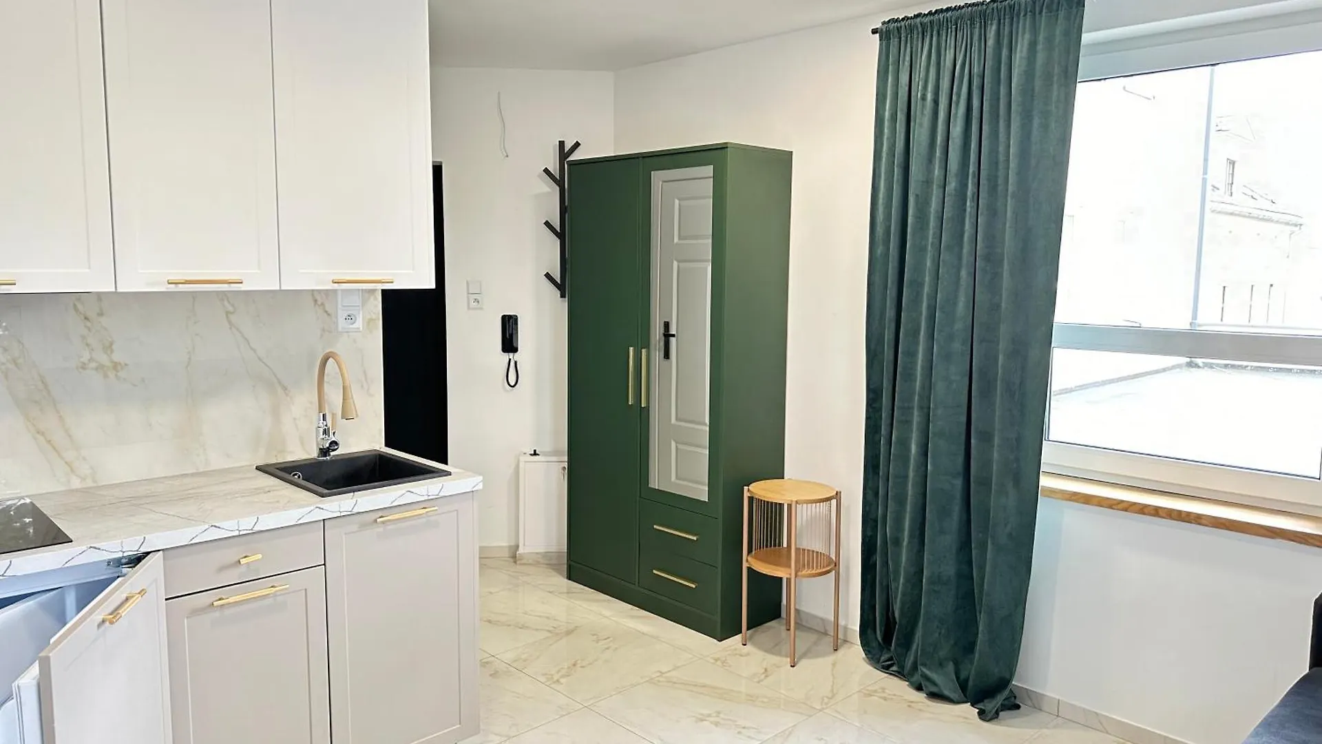Apartmán Moveen! Wynajem Apartamentow We Wroclawiu! 10 Minut Od Centrum