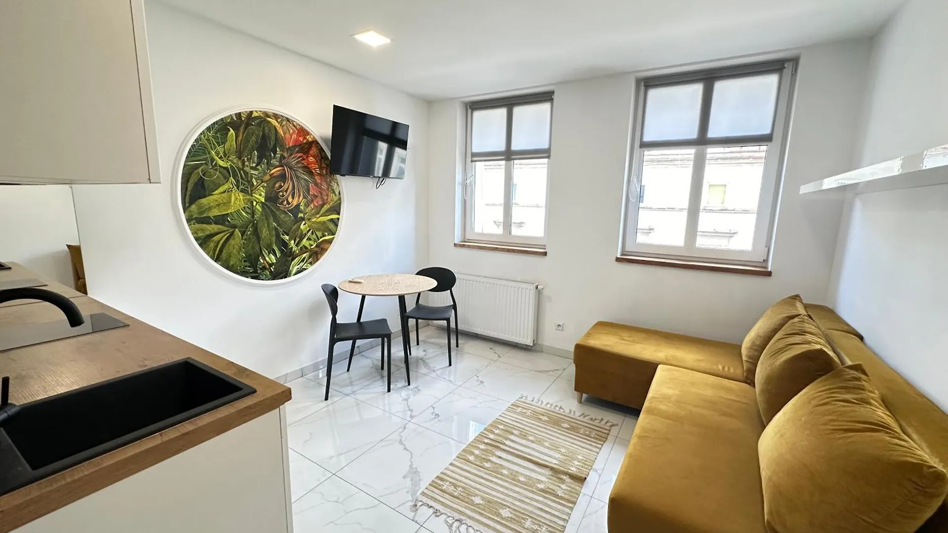 Moveen! Wynajem Apartamentow We Wroclawiu! 10 Minut Od Centrum Apartmán Vratislav