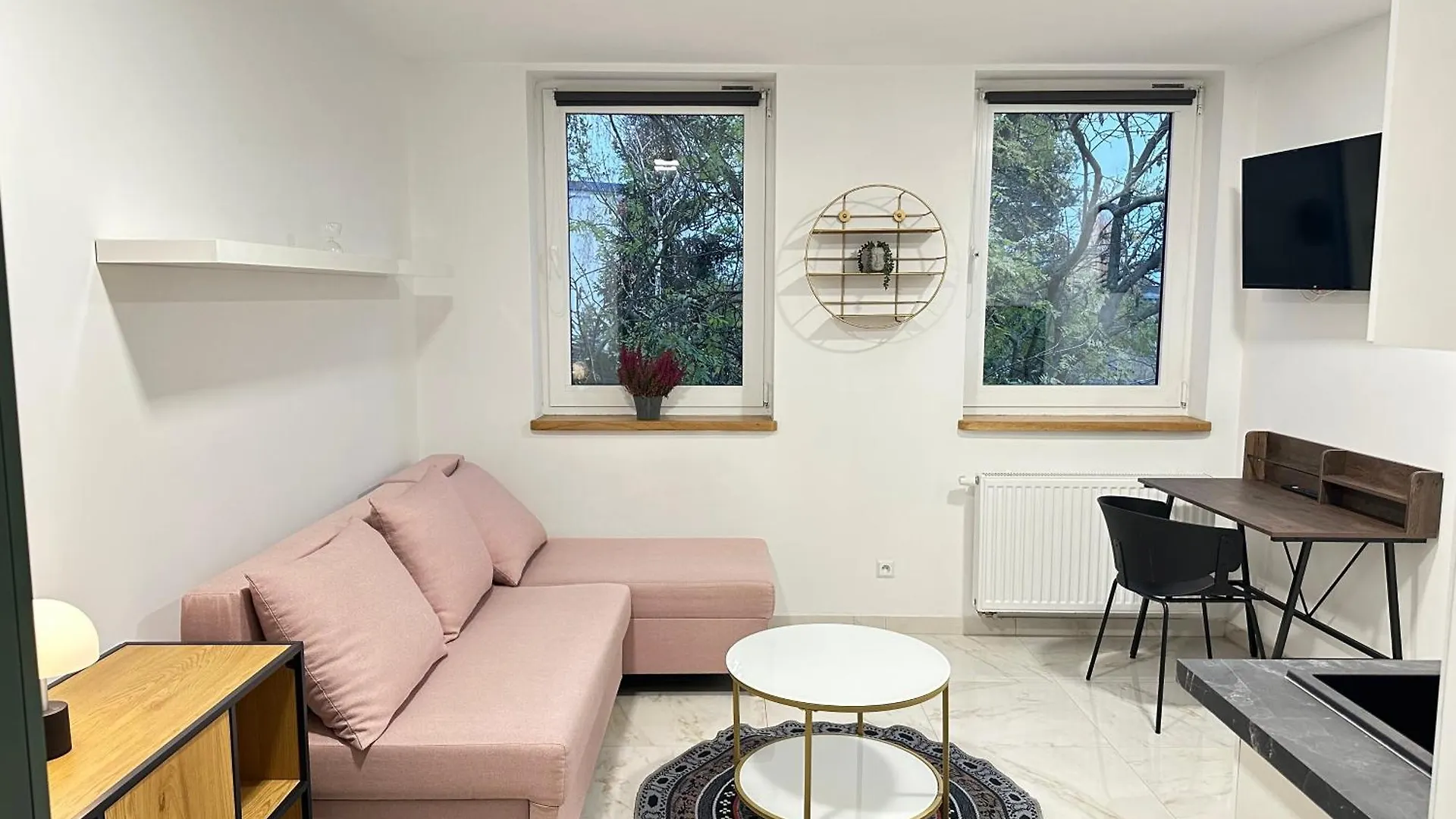 Moveen! Wynajem Apartamentow We Wroclawiu! 10 Minut Od Centrum 0*, Vratislav